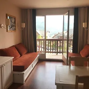 1800 - T2 Piscine - 4/5 P Appartement